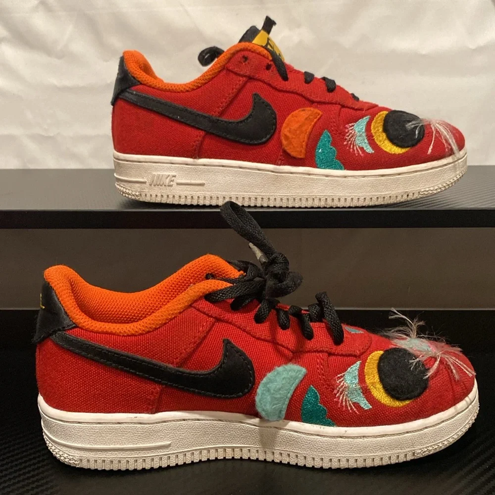 Nike vibrant red
